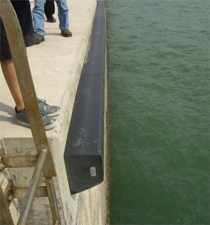 لبه های اسکله گلگیر دریایی HDPE